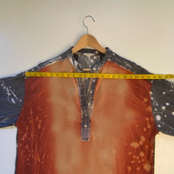 Oli & Hali Long Sleeve Acid Wash Pull On Patched Oversized Tunic Size Medium - Picture 14 of 15